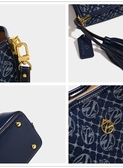 حقيبة نسائية كروس بودي أزرق داكن بحزام قابل للتعديل